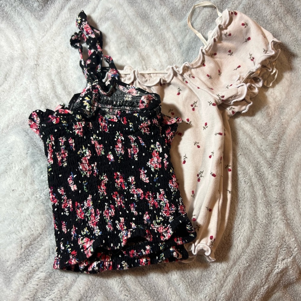 Forever21 cropped tank and cropped off the shoulder shirt. Size medium/small